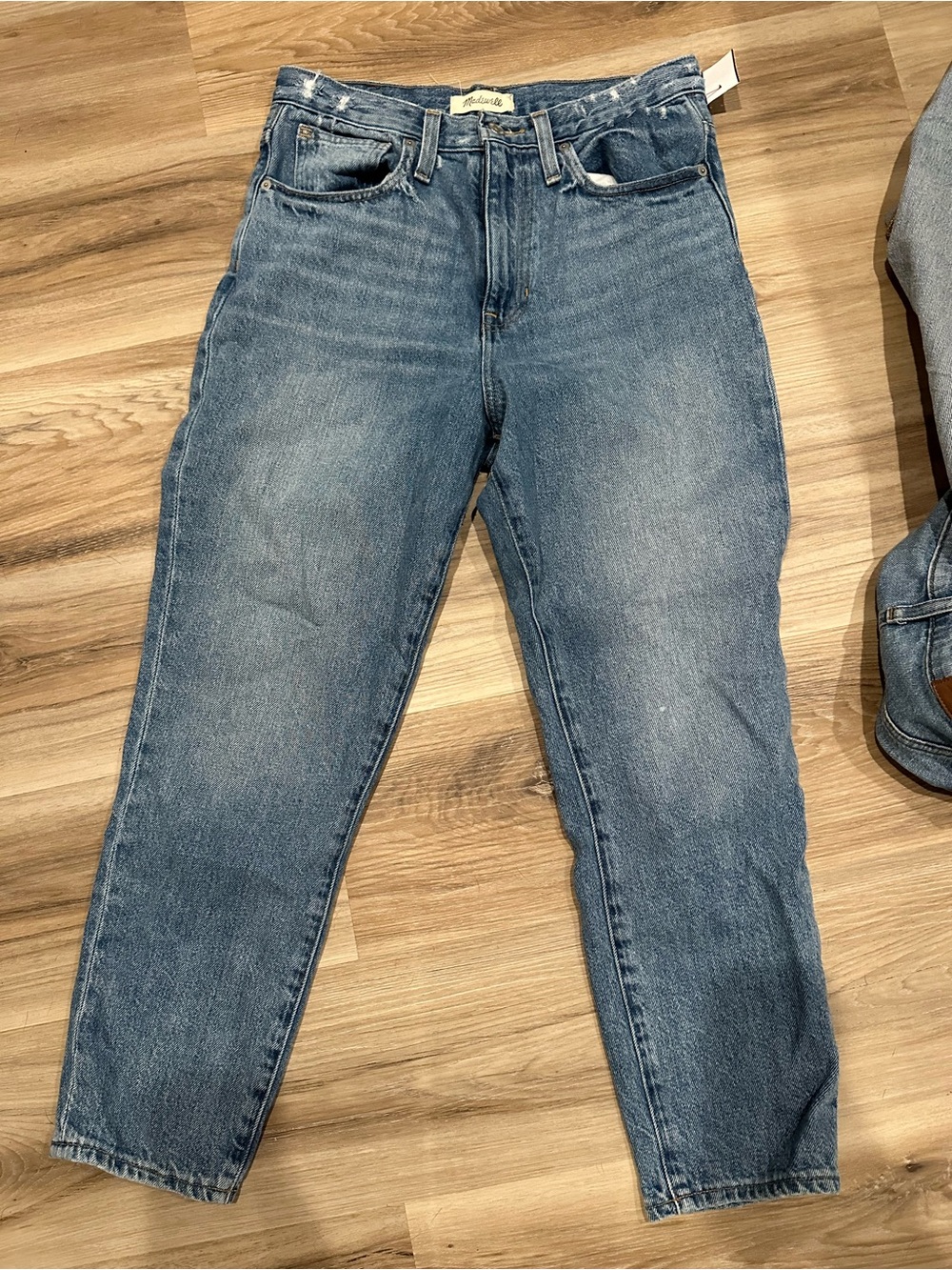 Madewell Women's Mom jeans in Medium Blue Wash